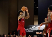 开云体育官方网站-热火队新秀表现亮眼，备受赞誉成为球迷新宠的简单介绍