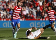 开云体育平台APP-包含格拉纳达主场惨败，保级压力持续加大的词条