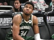 开云官方app入口-雄鹿主场大胜森林狼，字母哥持续高效