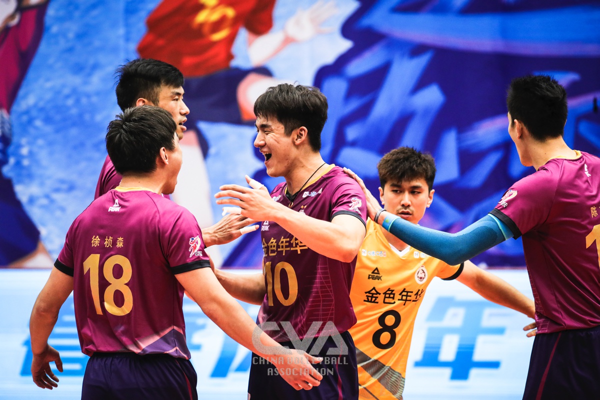 强强对话，顶级对决谁将笑到最后？的简单介绍