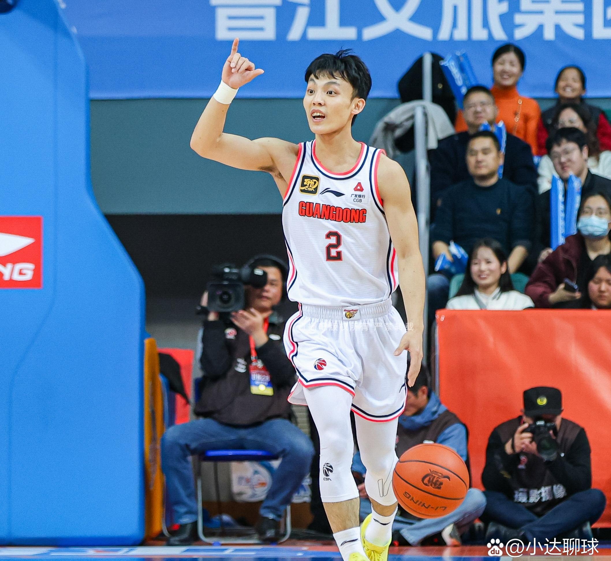 辽宁胜出一仗，坚定走向季后赛的简单介绍