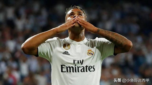 关于摩纳哥战胜里昂，积分榜上领先一步的信息