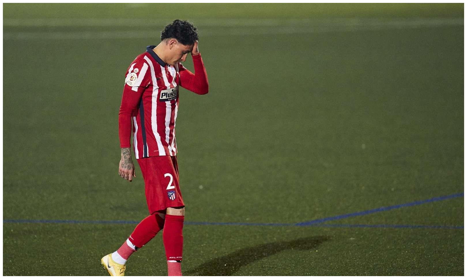 包含尼斯主场惨败，领头羊巴黎继续领榜的词条