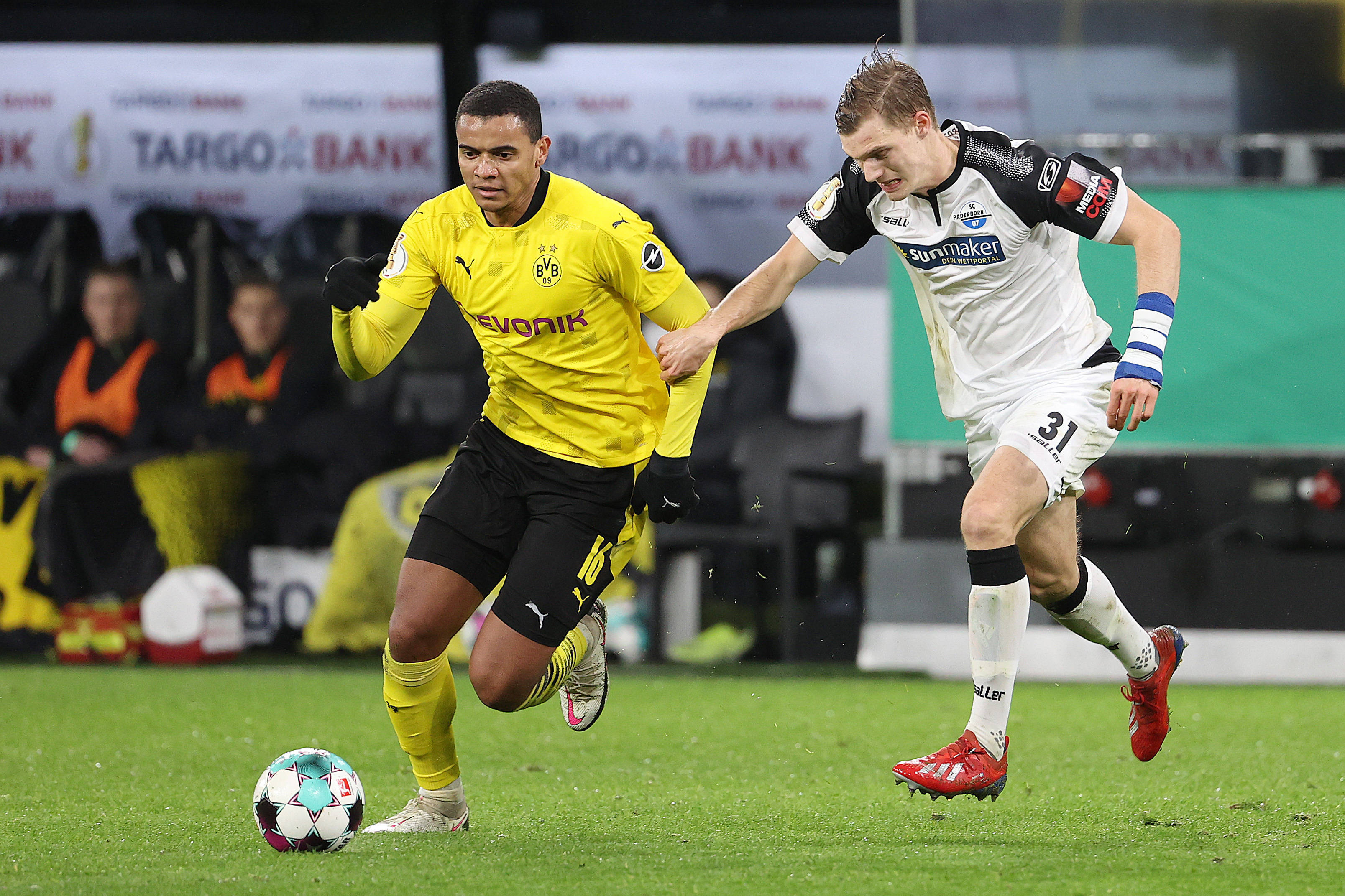 多特蒙德主场告捷,全力冲击联赛冠军 多特蒙德主场告捷,全力冲击联赛冠军