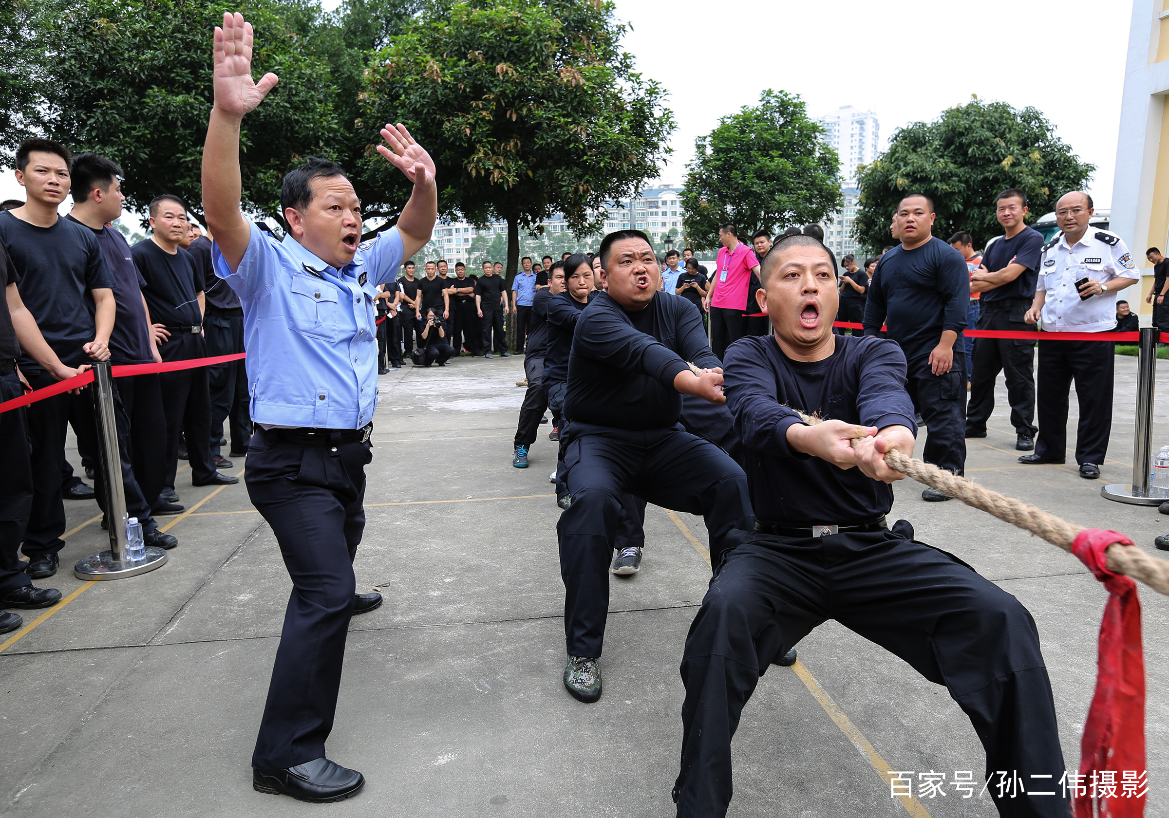 兰州队全员备战，在努力拼搏中争取胜利的简单介绍