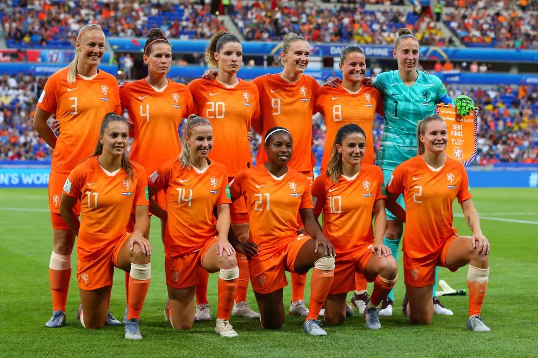 挪威女足豪取六连胜