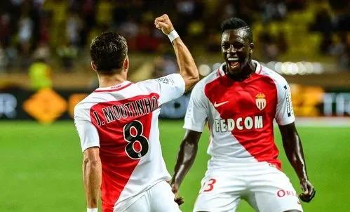 包含摩纳哥主场击败巴黎圣日耳曼，神奇战术令人惊叹的词条