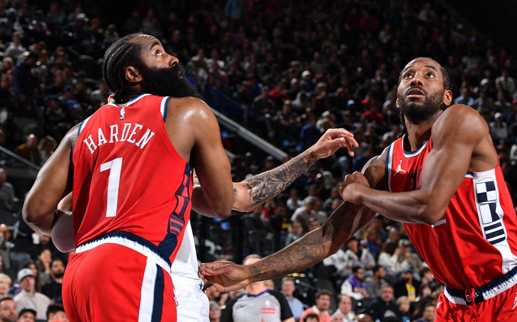 快船队凭借决胜时刻绝杀，险胜猛龙队的简单介绍