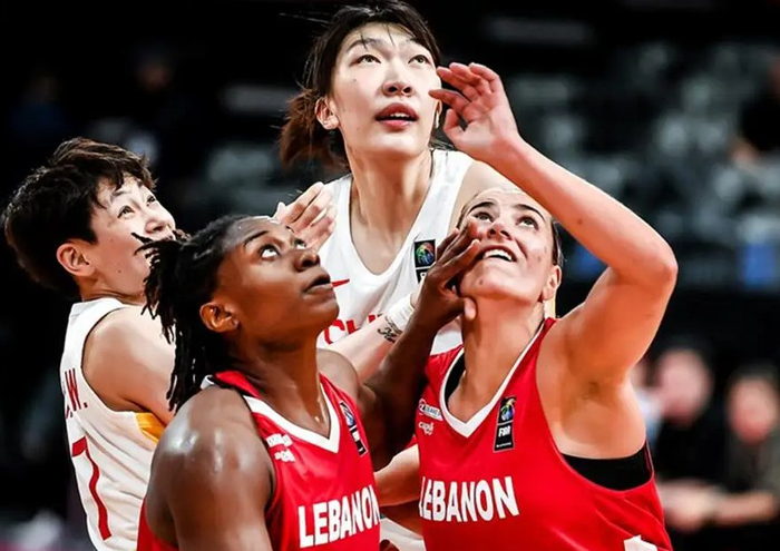 尼日利亚女篮为国争光拼尽全力