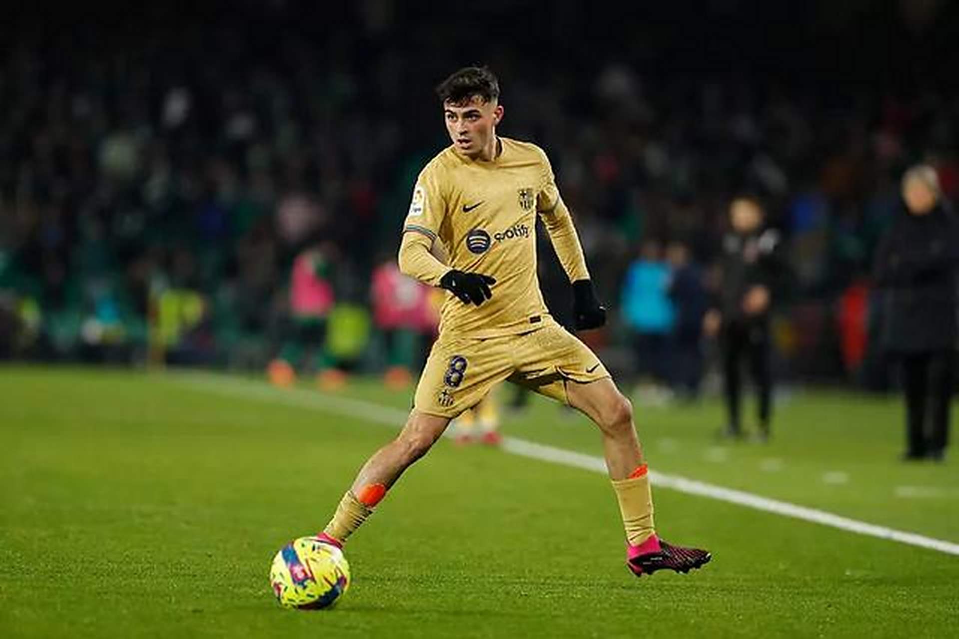 拜仁逆转曼城，佩德里状态火热的简单介绍