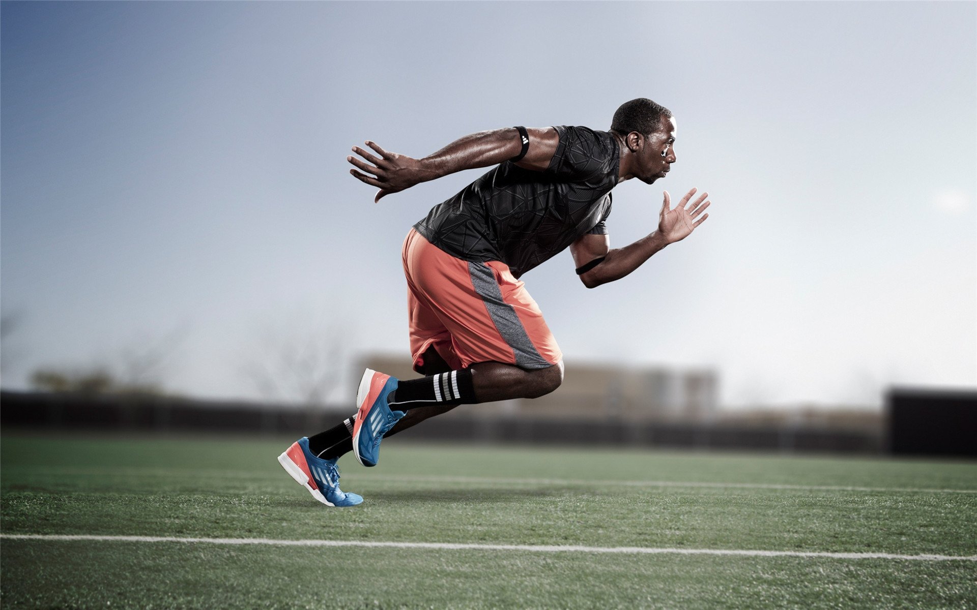 广东队对阵开拓者,西亚卡姆带动全队节奏,展现团队篮球新高度