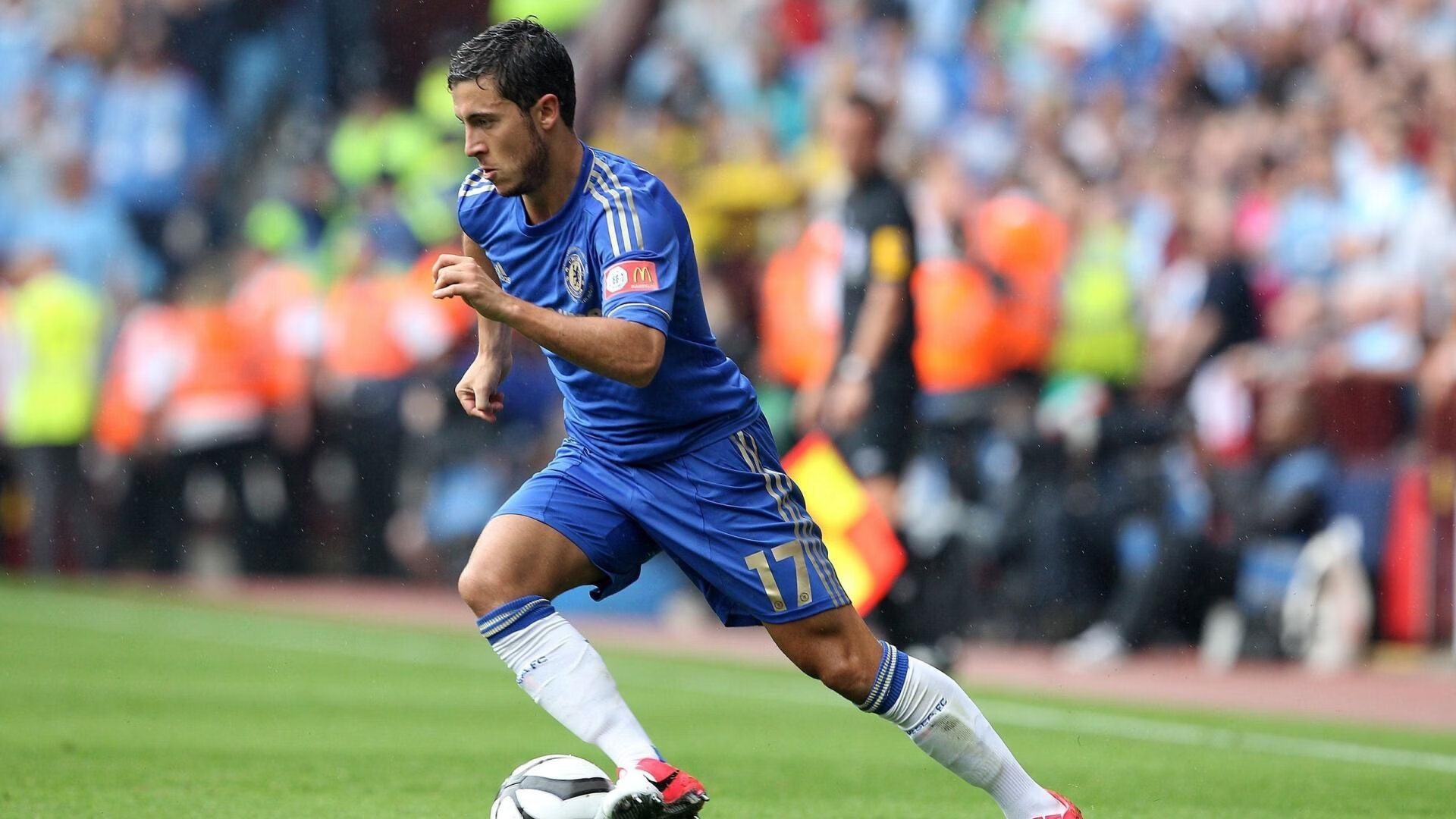 武切维奇禁区称王，爵士节奏魔法冻结黄蜂