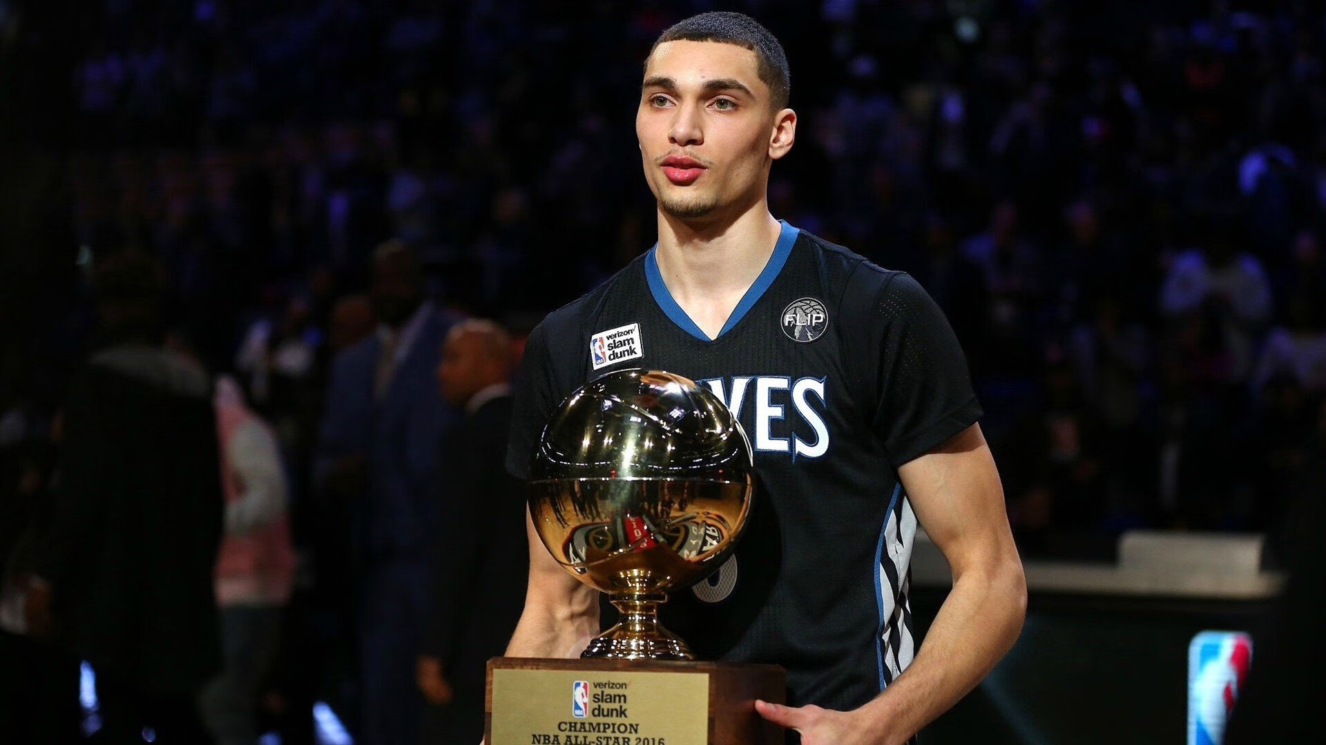 灰熊铁壁锁天山，哈登炽焰燃赛场，当极致防守遭遇巅峰进攻